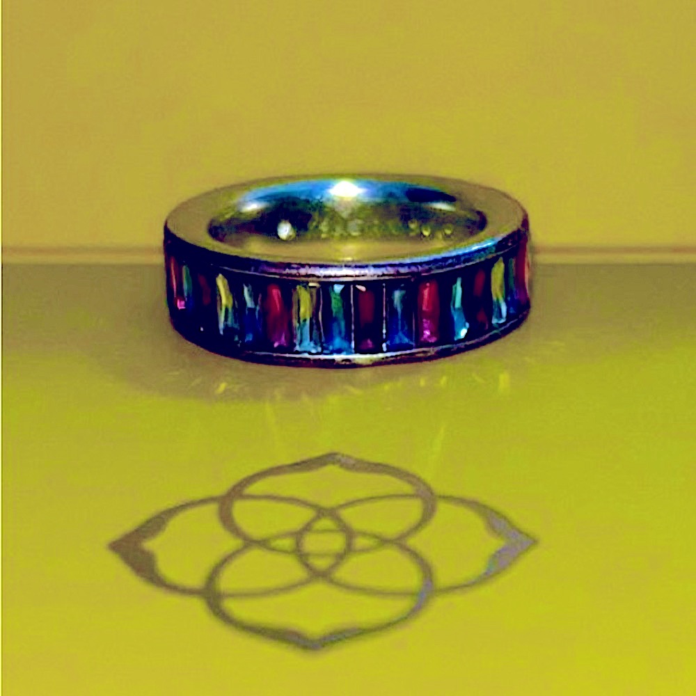 Sz. 5 Kendra Scott multicolored ring
